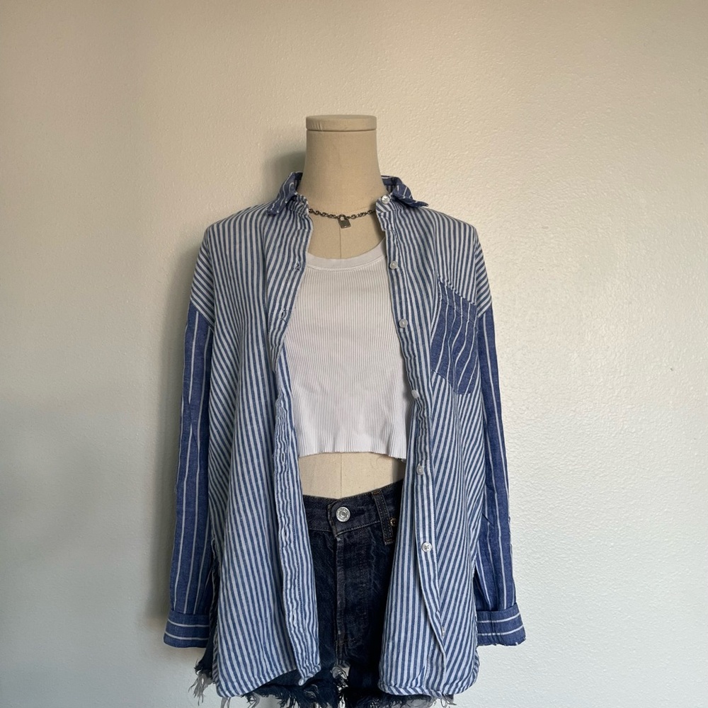 Blue and white striped Old Navy linen boyfriend shirt